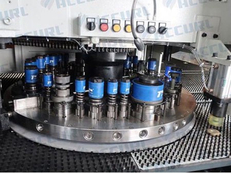 30 Ton Hydraulic CNC Turret Punch Press