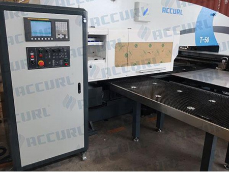30 Ton Hydraulic CNC Turret Punch Press