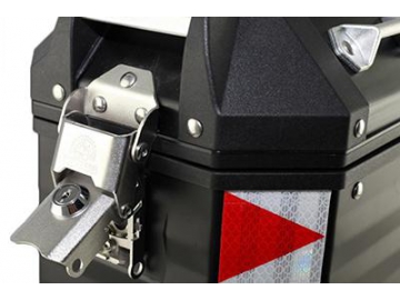 Max-P1 Motorcycle Pannier System  (Include aluminum side cases, pannier rack)