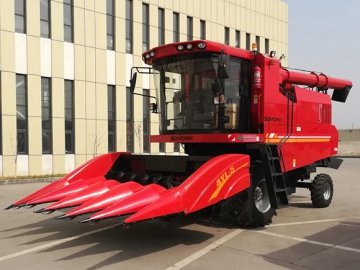Combine Harvester with Maize Sheller