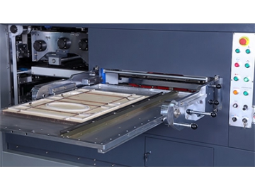 Die Cutting Machine 1050-S type Flatbed Die Cutter, Automatic Cutting Press Line