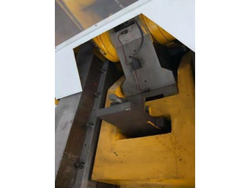 315 ton Knuckle Joint Press, Horizontal Type