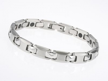 T026 Healthcare Magnetic Titanium Steel Bracelet
