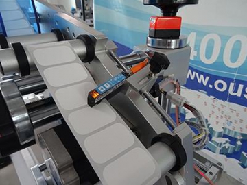 AS-P04 Top and Base Labeling Machine
