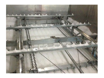 Mozambique--40T Flake Ice Rake Automatic Ice Storage System