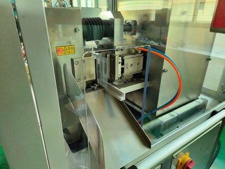 Double Sided Blister Packaging Machine , DC-860