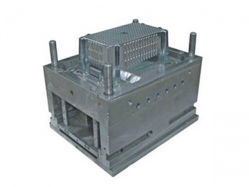 Plastic Injection Mold <small>(Container and Pallet Molds)</small>