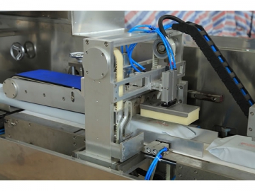 KGT-340B Wet Tissue Machine <small>(Full Automatic Wet Tissue Packaging Machine)</small>