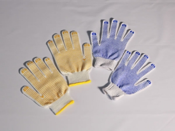 Gloves with Rubber Dots