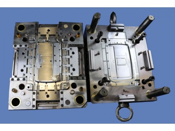 Plastic Injection Mould <small>(Manufacturing Mould for Making Medical Equipment Parts)</small>