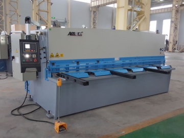 Hydraulic CNC Shearing Machine