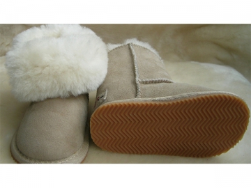 Sheepskin Snow Boots <small>(for Children)</small>