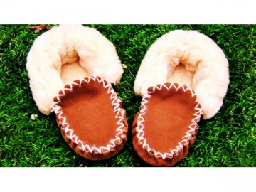 Sheepskin Winter Shoes <small>(for Children)</small>