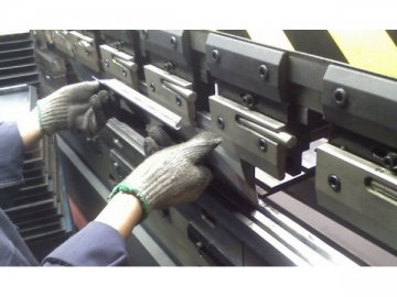 CNC Hydraulic Press Brake, WC67K