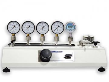 <obs>Electronic</obs> Pressure Comparator <span>HS318L</span>