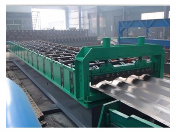 Car Body Panel Roll Forming Machine
