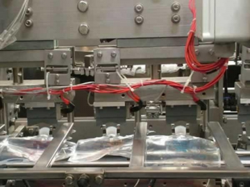 Non-PVC Infusion Bag IV Solution Production Line