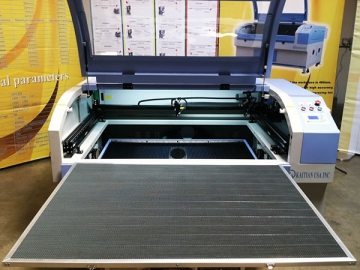 CM Series CO2 Laser Cutting and Engraving Machine