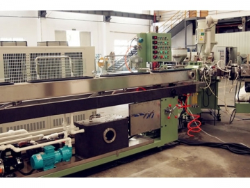 Multilayer tube extrusion line