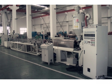 Precision wire protection tube extrusion line