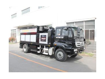 LMT5250TYHB Hot Mix Asphalt Transport Truck