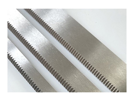 Toothed Blades and Serrated Blades