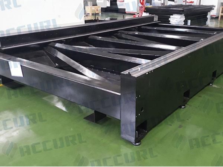1kW IPG Fiber Laser CNC Aluminum Cutting Machine