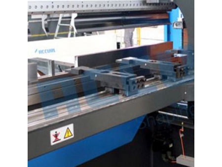 Tandem Press Brake