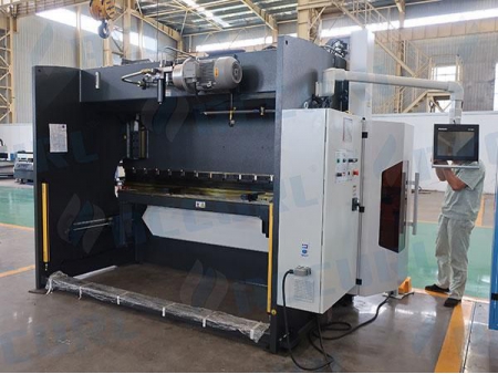 4-Axis Hydraulic CNC Sheet Metal Press Brake