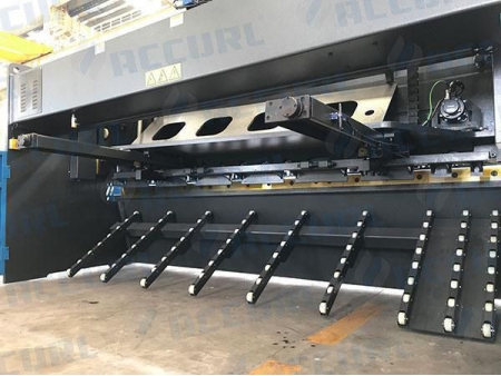 CNC Hydraulic Guillotine Shear
