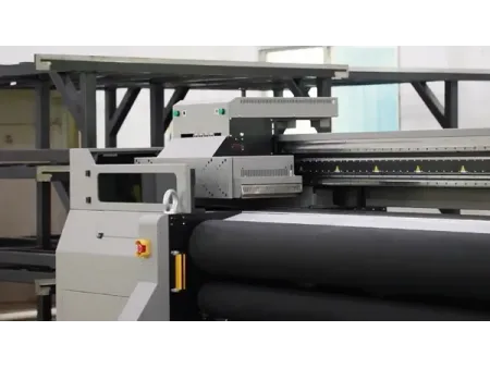 UV Roll to Roll Digital Printer