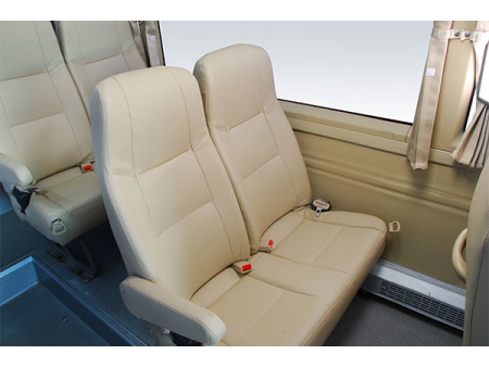 7-8 Meter Luxury Business Bus