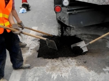 Road Repair Truck