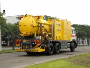 Road Maintenance Truck for Porous Asphalt Pavement