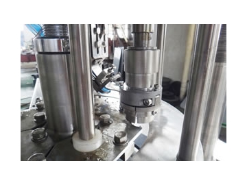 Plastic Bottle and Glass Bottle Filling Machine