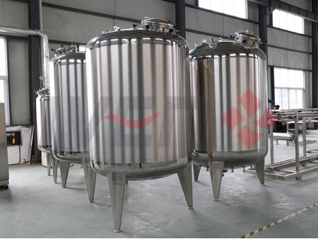 Liquid Storage Tank