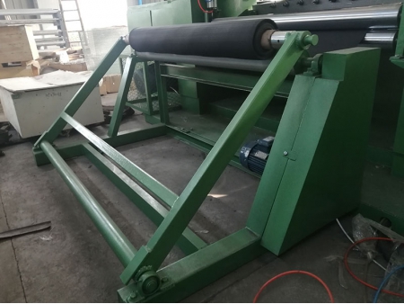 Round Block Peeling Machine