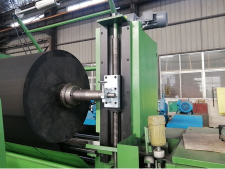 Round Block Peeling Machine