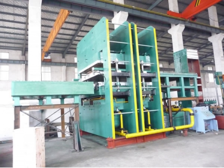 Rubber Vulcanizing Press (Frame Type)