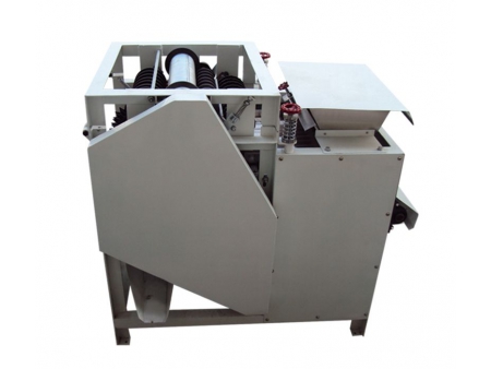 Raw Nuts Peeling Machine