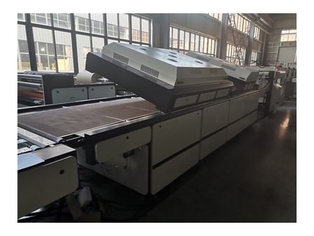 Automatic Thick Paper UV Varnishing Machine, SA-1200