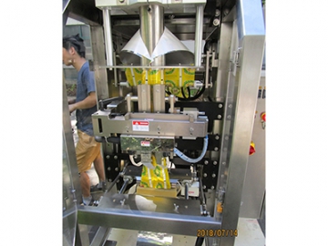 Multihead Weighing Vertical Form Fill Seal Machine