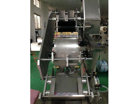 HP-250X Flow Pack Wrapping Machine