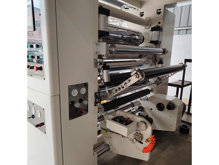 Dry Laminator with Turret Winders A200T