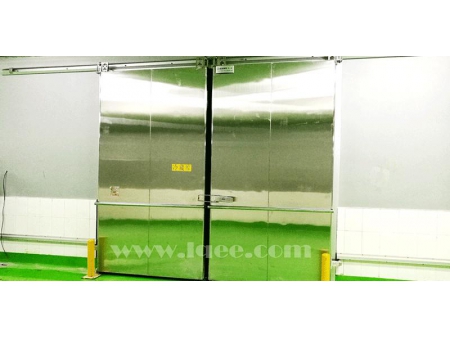 Sliding Cold Storage Door