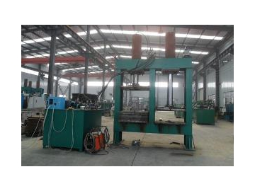 Rubber Tyre Vulcanizing Press