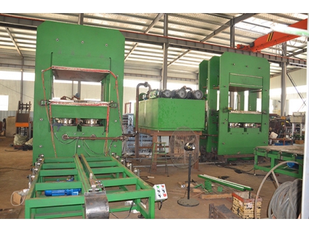 Frame Plate Rubber Vulcanizing Machine