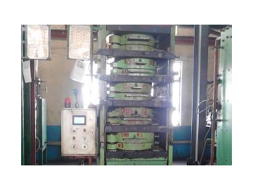 Solid Rubber Tire Vulcanizing Machine