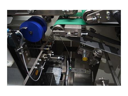 Integrated Stackers and Baggers for Sanitary Napkins, Pantyliners