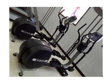 Elliptical Trainer Machine